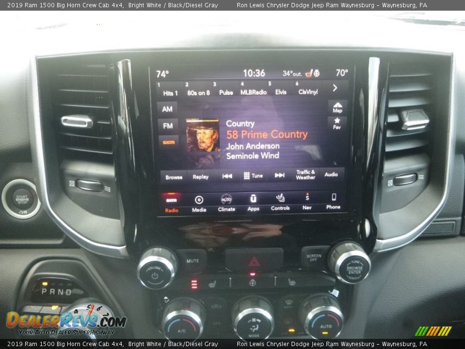 2019 Ram 1500 Big Horn Crew Cab 4x4 Bright White / Black/Diesel Gray Photo #16