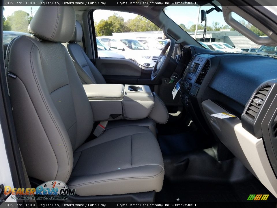 2019 Ford F150 XL Regular Cab Oxford White / Earth Gray Photo #11
