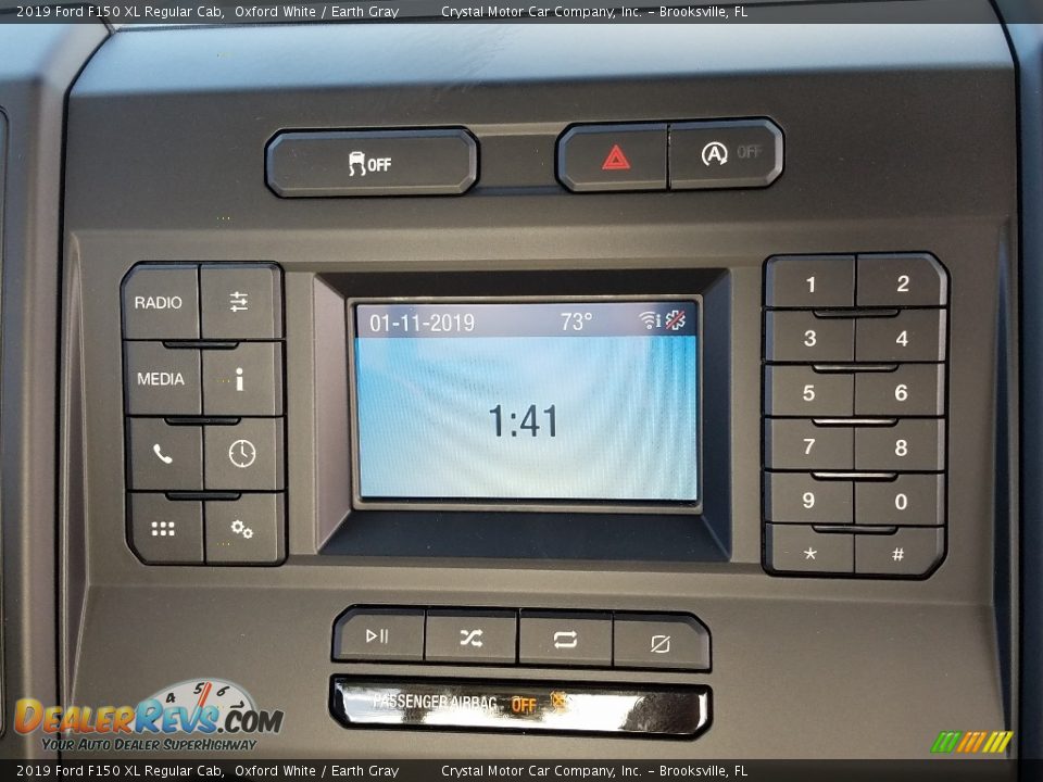 Controls of 2019 Ford F150 XL Regular Cab Photo #14