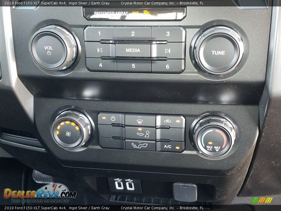 2019 Ford F150 XLT SuperCab 4x4 Ingot Silver / Earth Gray Photo #16