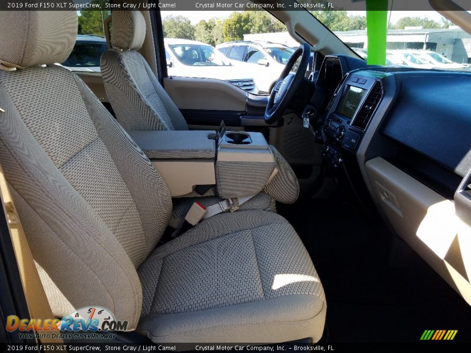 Front Seat of 2019 Ford F150 XLT SuperCrew Photo #12