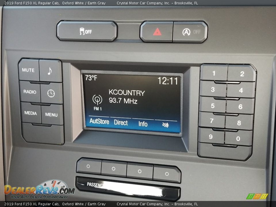 Controls of 2019 Ford F150 XL Regular Cab Photo #14