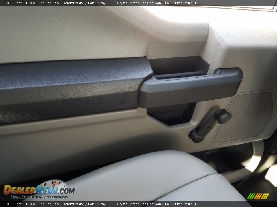 2019 Ford F150 XL Regular Cab Oxford White / Earth Gray Photo #16
