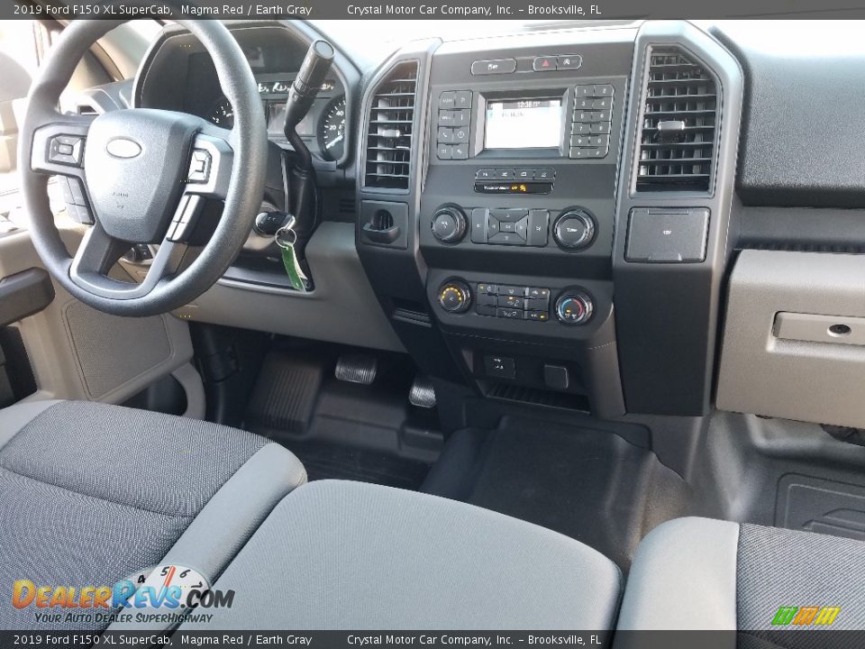 Dashboard of 2019 Ford F150 XL SuperCab Photo #13