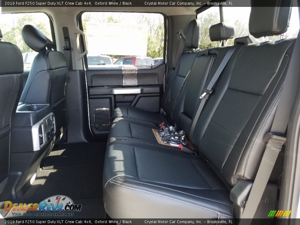 2019 Ford F250 Super Duty XLT Crew Cab 4x4 Oxford White / Black Photo #10
