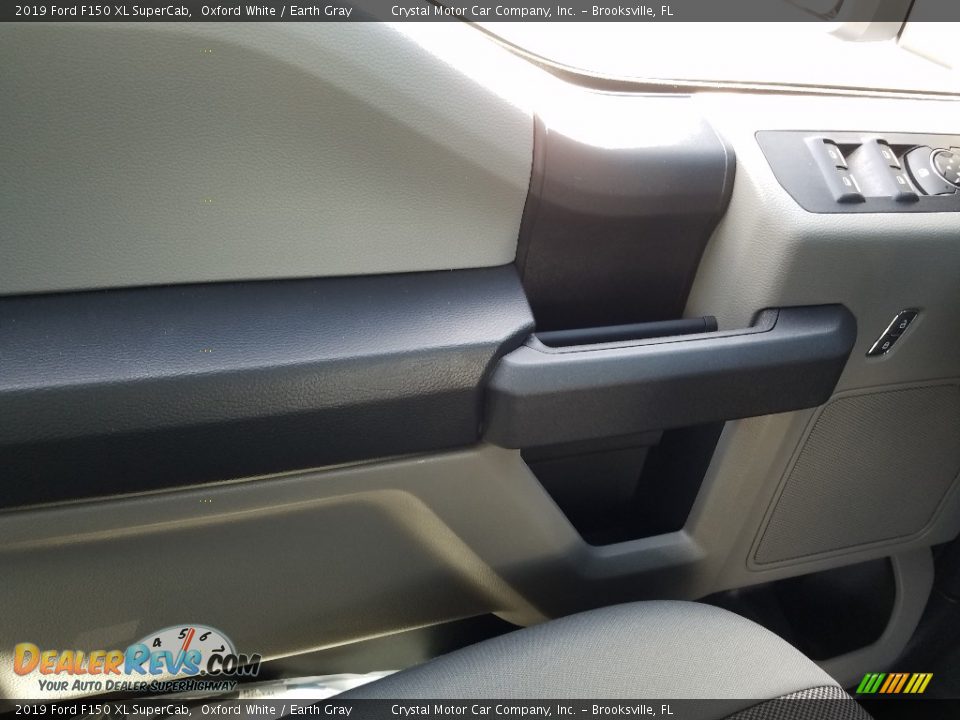 2019 Ford F150 XL SuperCab Oxford White / Earth Gray Photo #17