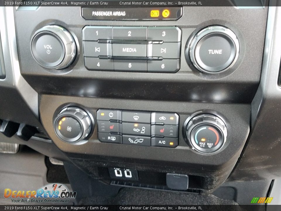 2019 Ford F150 XLT SuperCrew 4x4 Magnetic / Earth Gray Photo #16