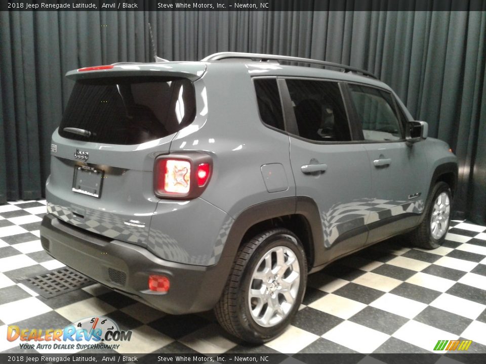 2018 Jeep Renegade Latitude Anvil / Black Photo #6