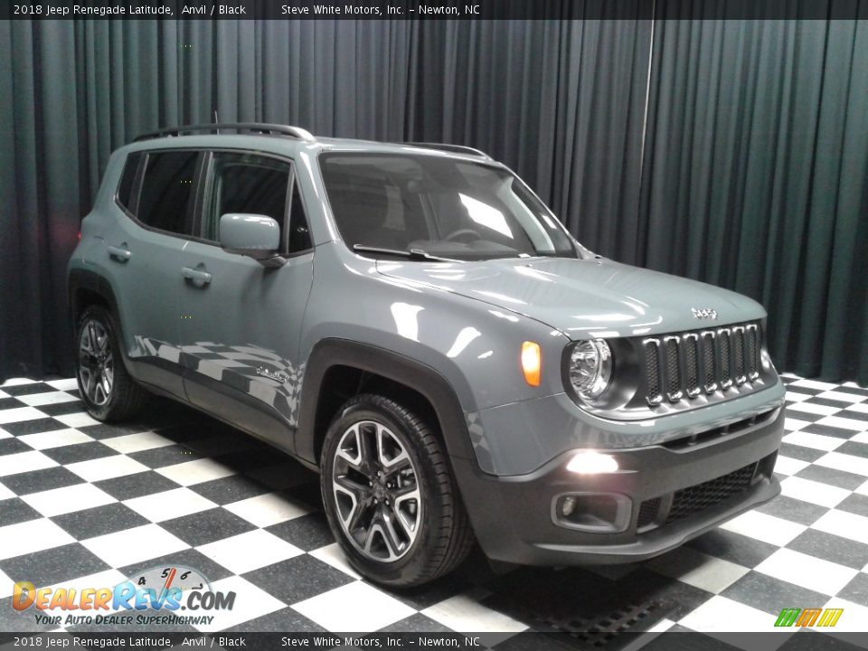 2018 Jeep Renegade Latitude Anvil / Black Photo #4