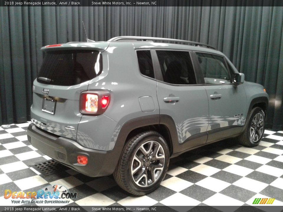 2018 Jeep Renegade Latitude Anvil / Black Photo #6