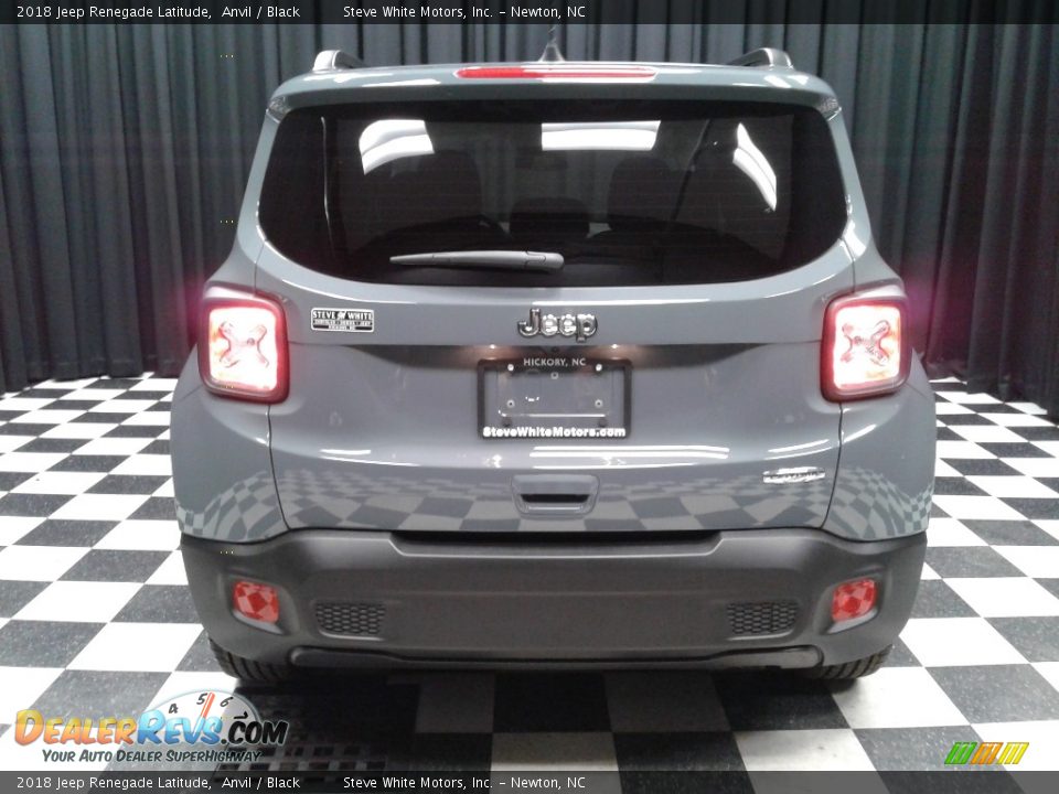 2018 Jeep Renegade Latitude Anvil / Black Photo #7