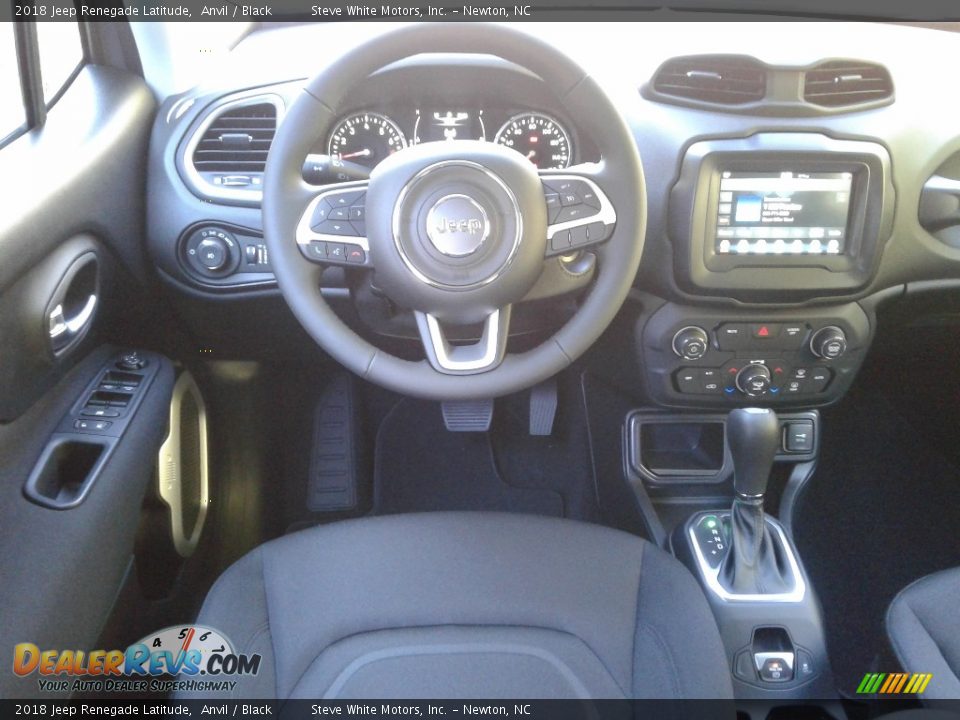 2018 Jeep Renegade Latitude Anvil / Black Photo #27