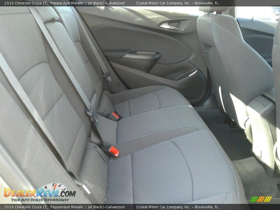 2019 Chevrolet Cruze LT Pepperdust Metallic / Jet Black/­Galvanized Photo #11