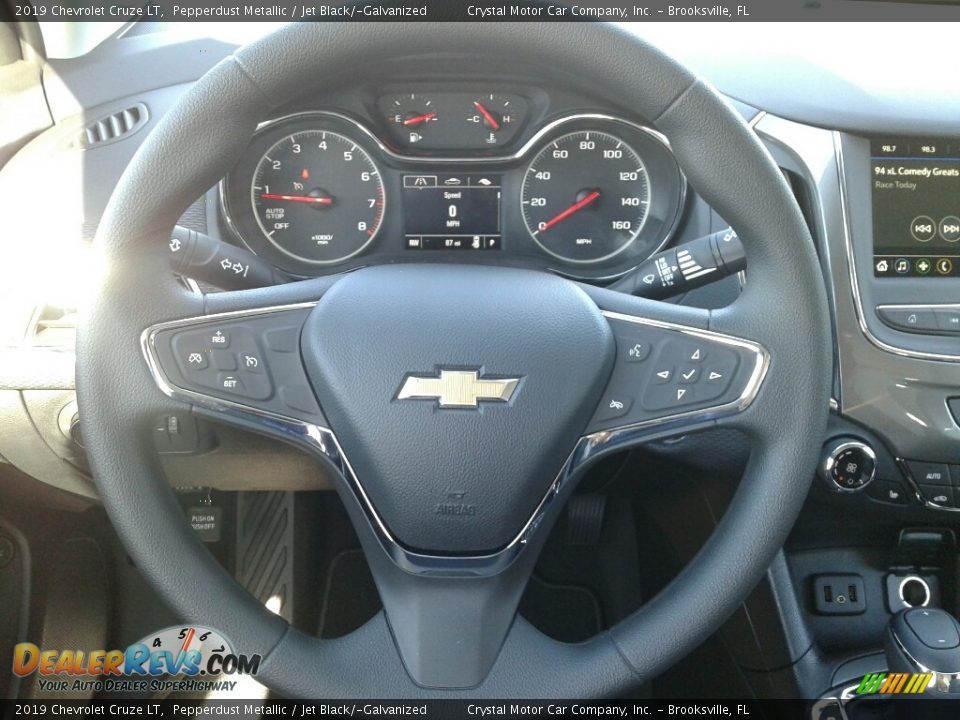 2019 Chevrolet Cruze LT Pepperdust Metallic / Jet Black/­Galvanized Photo #14