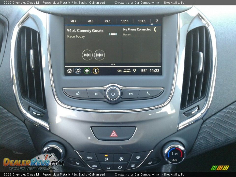 2019 Chevrolet Cruze LT Pepperdust Metallic / Jet Black/­Galvanized Photo #15