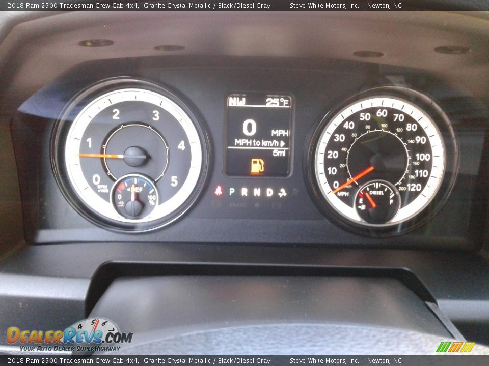 2018 Ram 2500 Tradesman Crew Cab 4x4 Granite Crystal Metallic / Black/Diesel Gray Photo #17