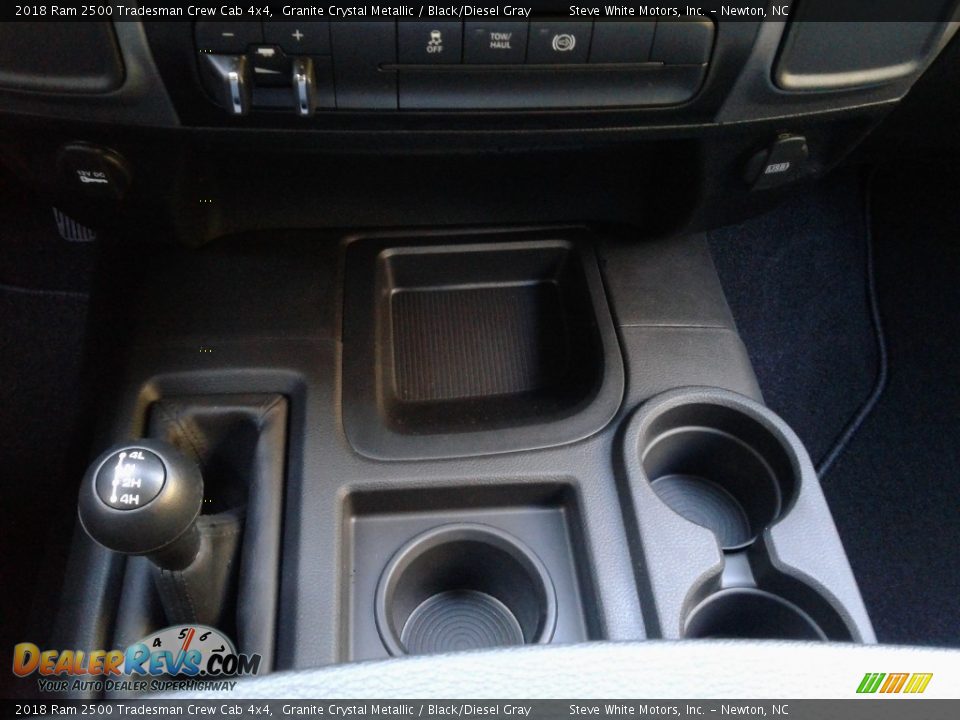 2018 Ram 2500 Tradesman Crew Cab 4x4 Granite Crystal Metallic / Black/Diesel Gray Photo #22