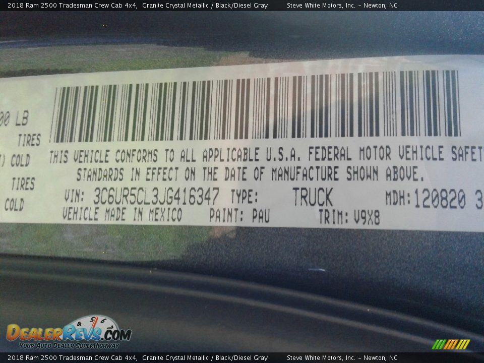 2018 Ram 2500 Tradesman Crew Cab 4x4 Granite Crystal Metallic / Black/Diesel Gray Photo #27