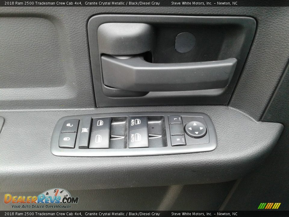2018 Ram 2500 Tradesman Crew Cab 4x4 Granite Crystal Metallic / Black/Diesel Gray Photo #9