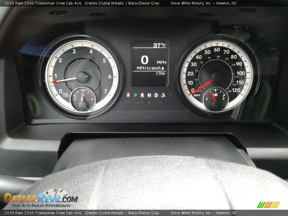 2018 Ram 2500 Tradesman Crew Cab 4x4 Granite Crystal Metallic / Black/Diesel Gray Photo #17