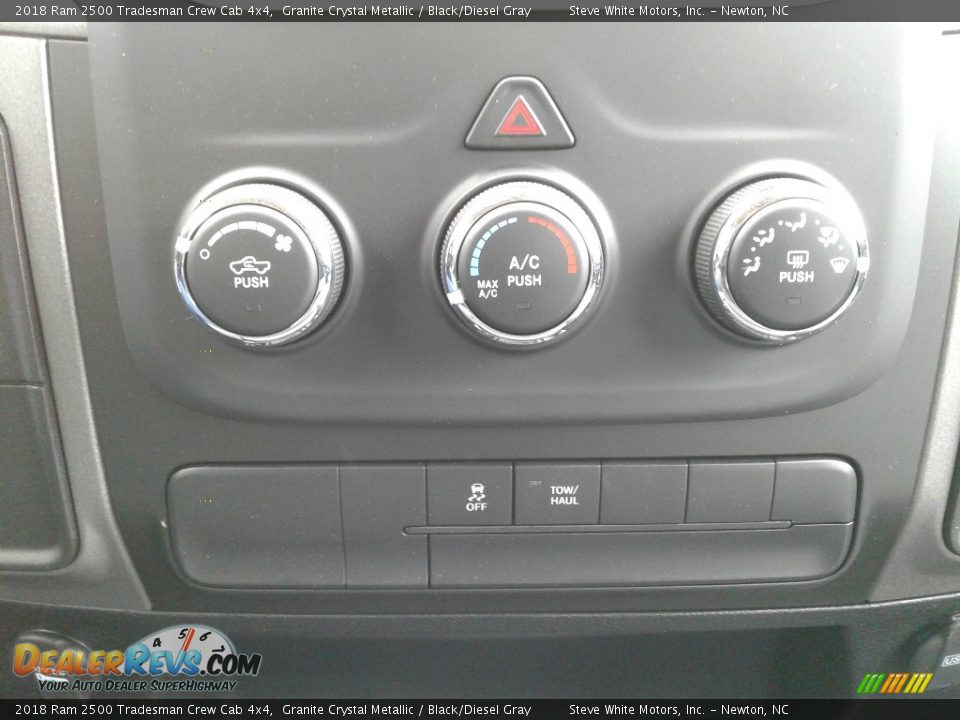 2018 Ram 2500 Tradesman Crew Cab 4x4 Granite Crystal Metallic / Black/Diesel Gray Photo #20