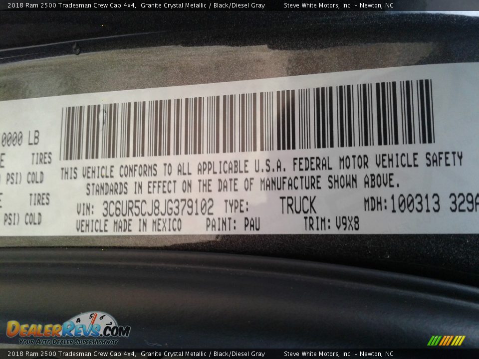 2018 Ram 2500 Tradesman Crew Cab 4x4 Granite Crystal Metallic / Black/Diesel Gray Photo #27
