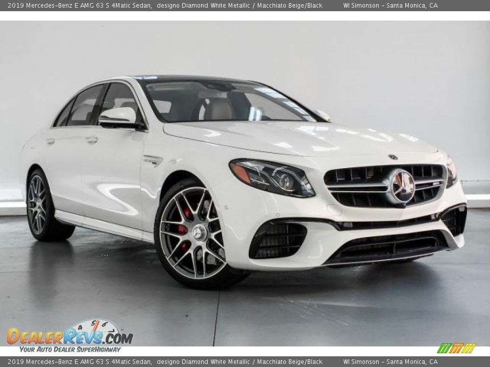 Front 3/4 View of 2019 Mercedes-Benz E AMG 63 S 4Matic Sedan Photo #12