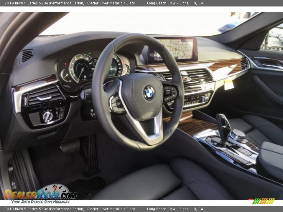 2019 BMW 5 Series 530e iPerformance Sedan Glacier Silver Metallic / Black Photo #4