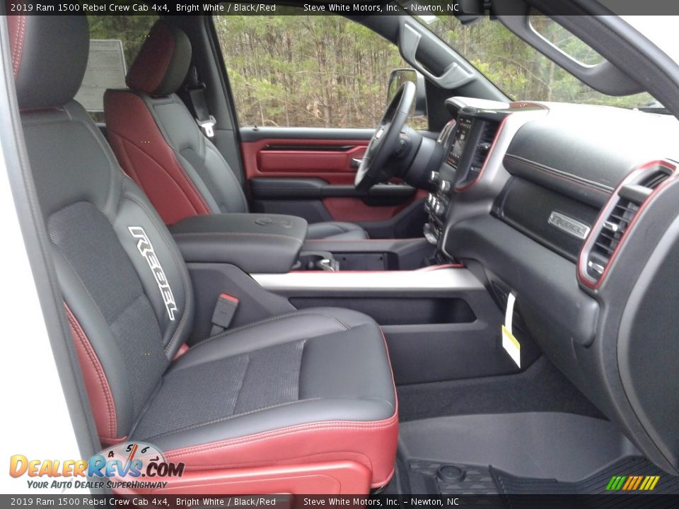 2019 Ram 1500 Rebel Crew Cab 4x4 Bright White / Black/Red Photo #16