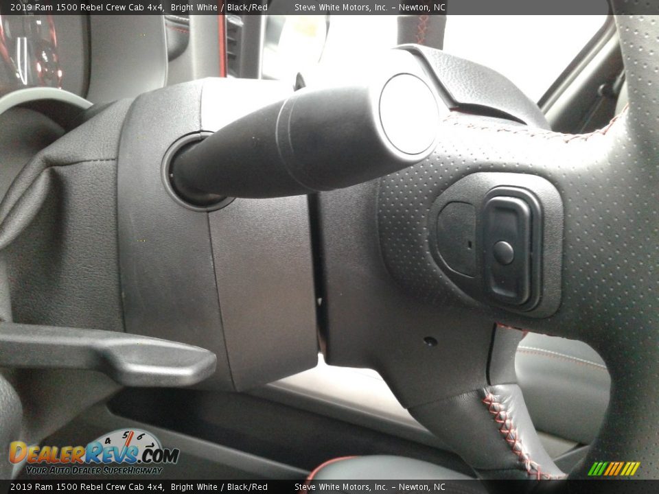 2019 Ram 1500 Rebel Crew Cab 4x4 Bright White / Black/Red Photo #18