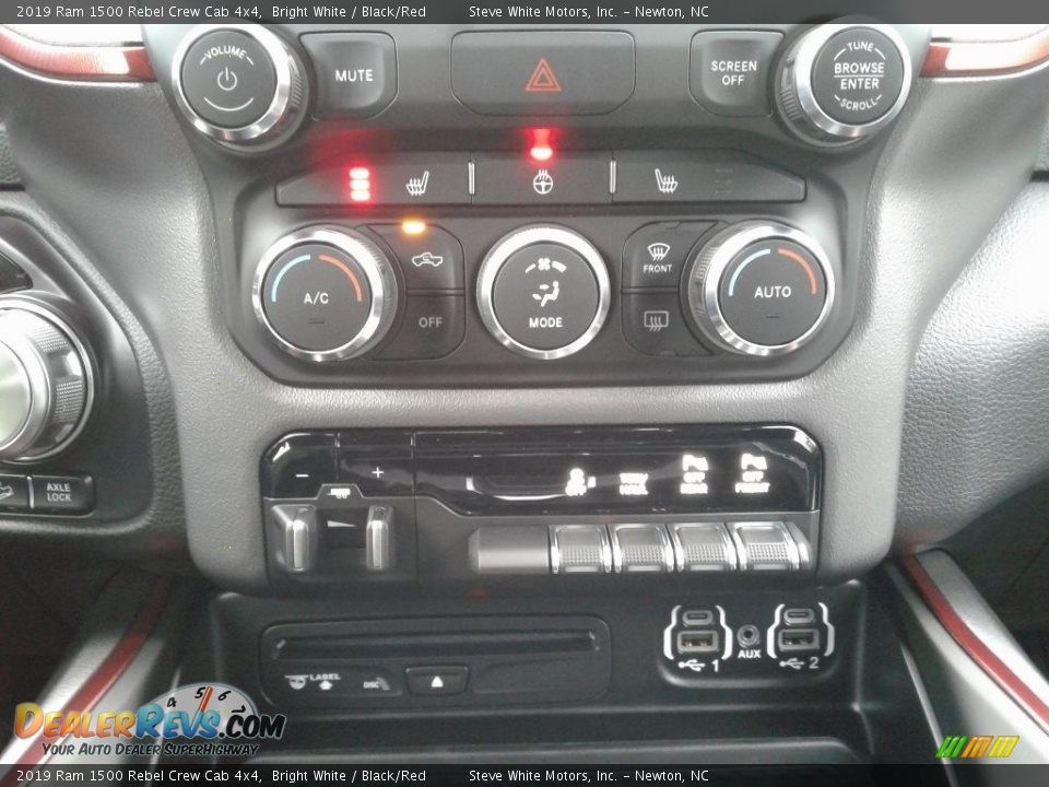 2019 Ram 1500 Rebel Crew Cab 4x4 Bright White / Black/Red Photo #29