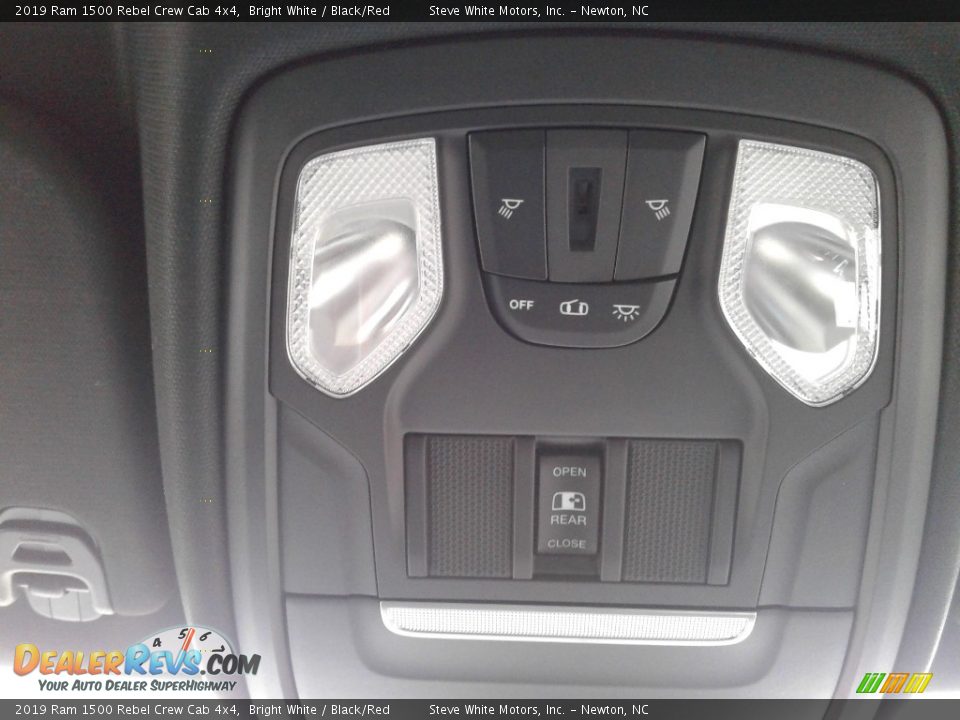 2019 Ram 1500 Rebel Crew Cab 4x4 Bright White / Black/Red Photo #31