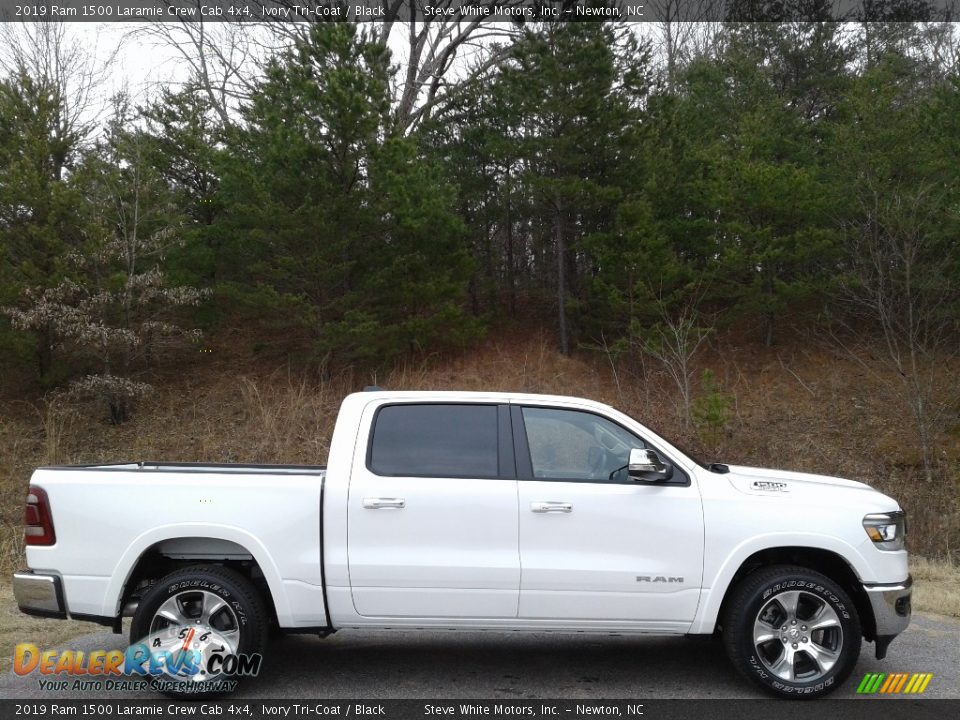 2019 Ram 1500 Laramie Crew Cab 4x4 Ivory Tri–Coat / Black Photo #5