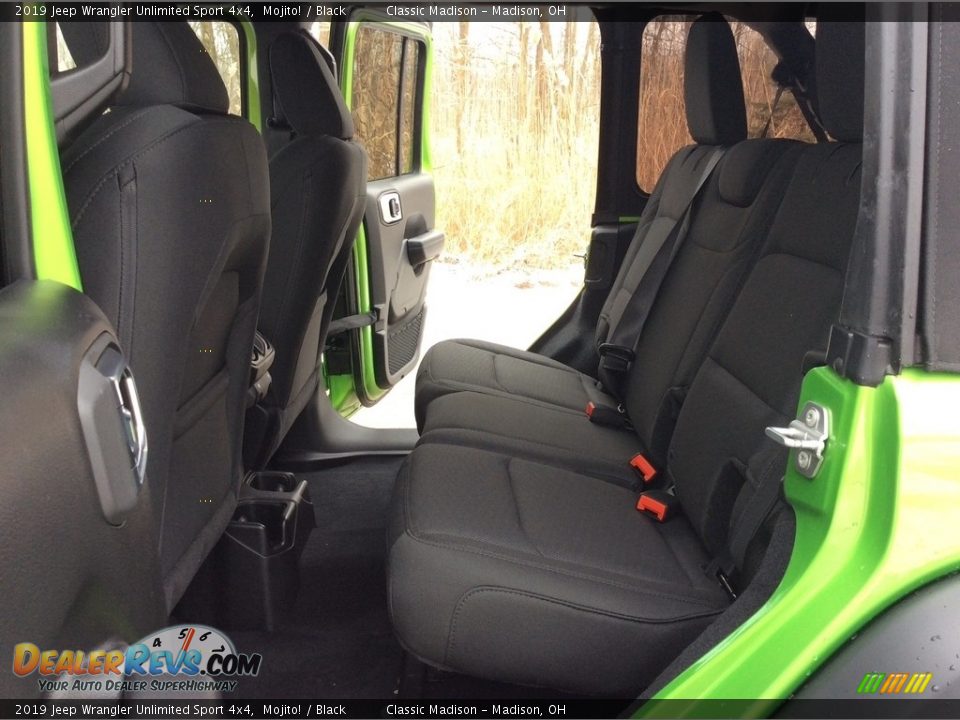 2019 Jeep Wrangler Unlimited Sport 4x4 Mojito! / Black Photo #15