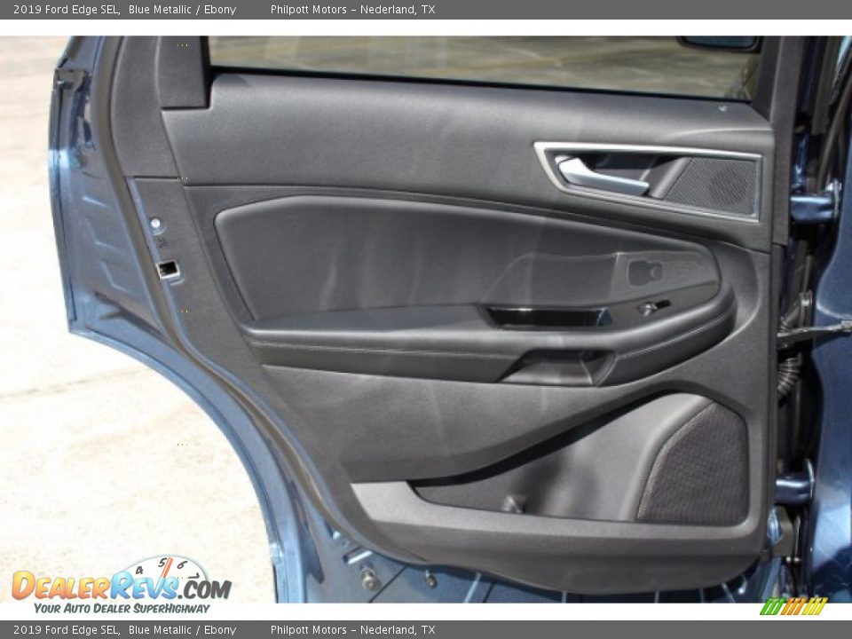 2019 Ford Edge SEL Blue Metallic / Ebony Photo #17
