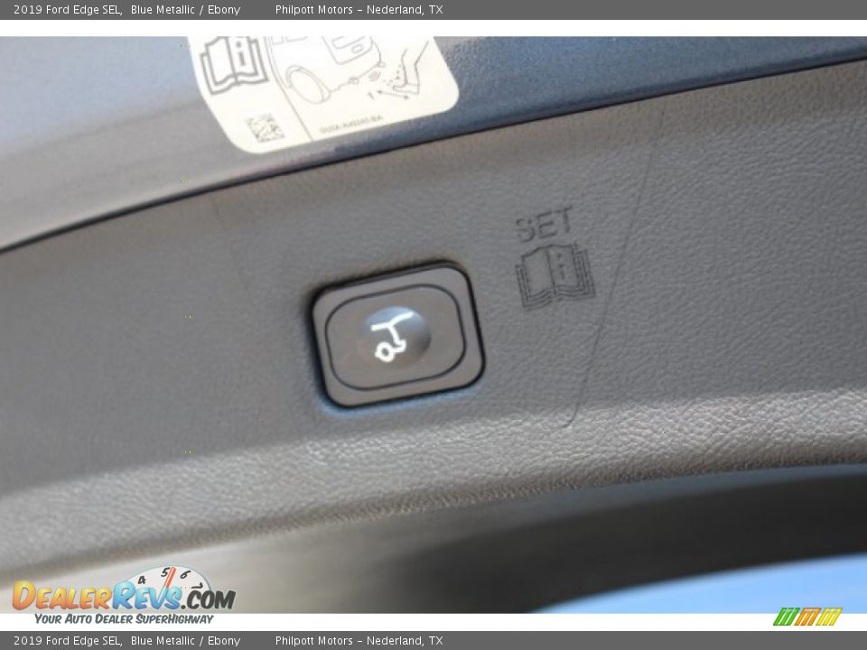 2019 Ford Edge SEL Blue Metallic / Ebony Photo #22
