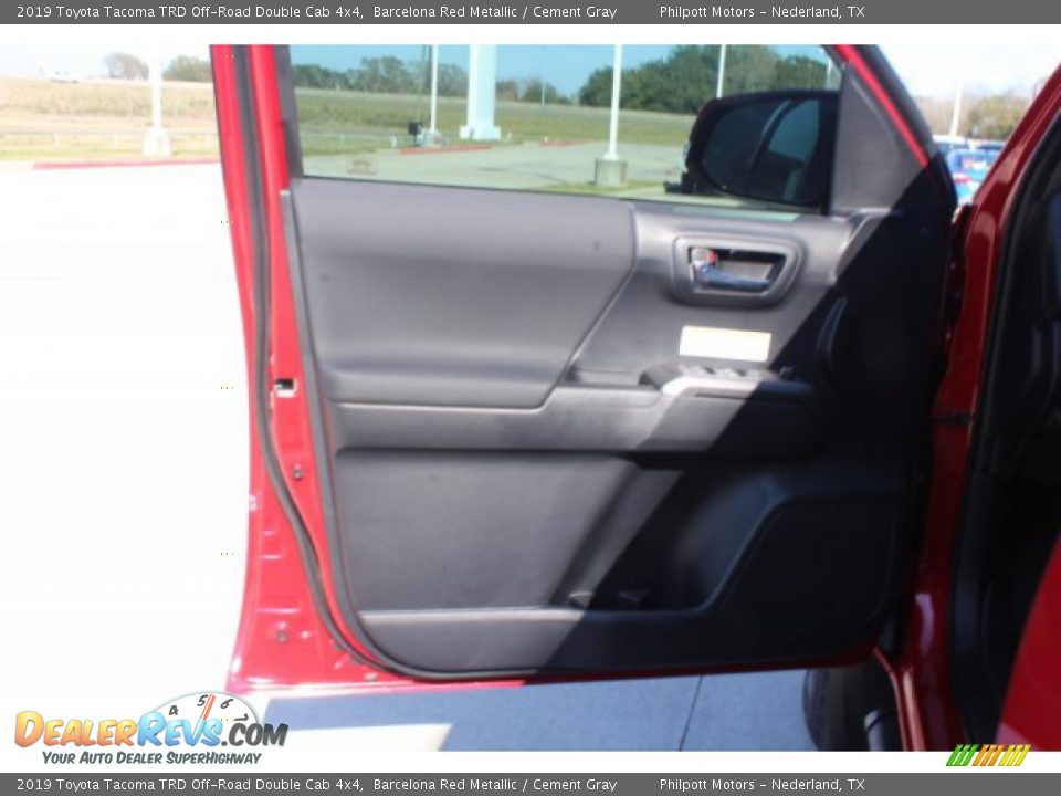 2019 Toyota Tacoma TRD Off-Road Double Cab 4x4 Barcelona Red Metallic / Cement Gray Photo #9