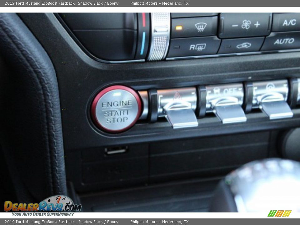 2019 Ford Mustang EcoBoost Fastback Shadow Black / Ebony Photo #15