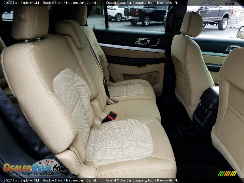2017 Ford Explorer XLT Shadow Black / Medium Light Camel Photo #12