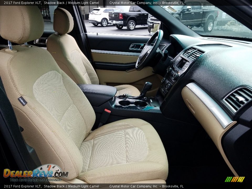 2017 Ford Explorer XLT Shadow Black / Medium Light Camel Photo #13