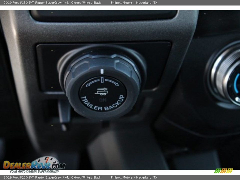 2019 Ford F150 SVT Raptor SuperCrew 4x4 Oxford White / Black Photo #15
