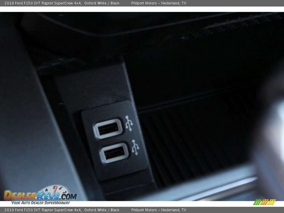 2019 Ford F150 SVT Raptor SuperCrew 4x4 Oxford White / Black Photo #18