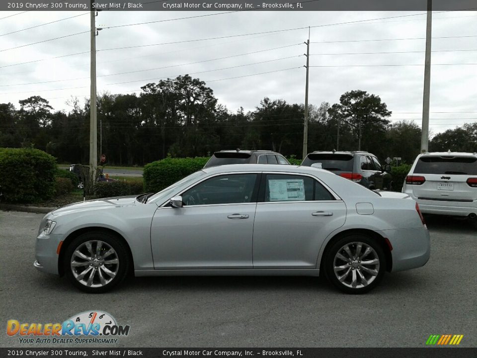 Silver Mist 2019 Chrysler 300 Touring Photo #2