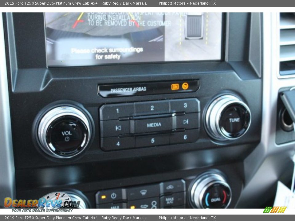 2019 Ford F250 Super Duty Platinum Crew Cab 4x4 Ruby Red / Dark Marsala Photo #13