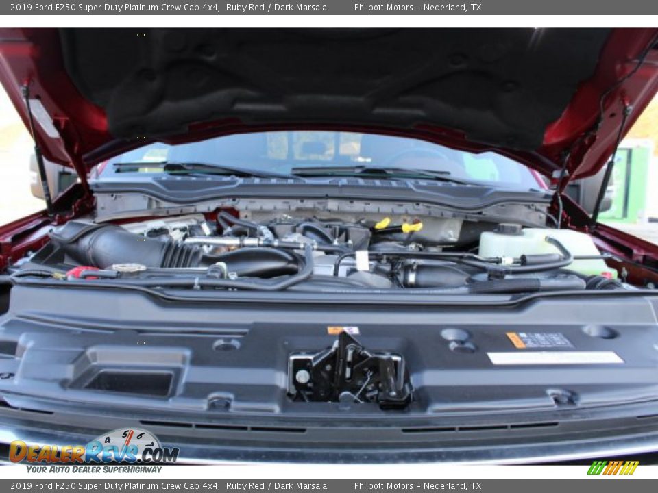 2019 Ford F250 Super Duty Platinum Crew Cab 4x4 Ruby Red / Dark Marsala Photo #26