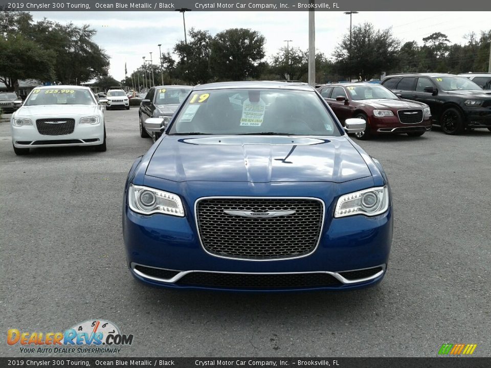 2019 Chrysler 300 Touring Ocean Blue Metallic / Black Photo #8