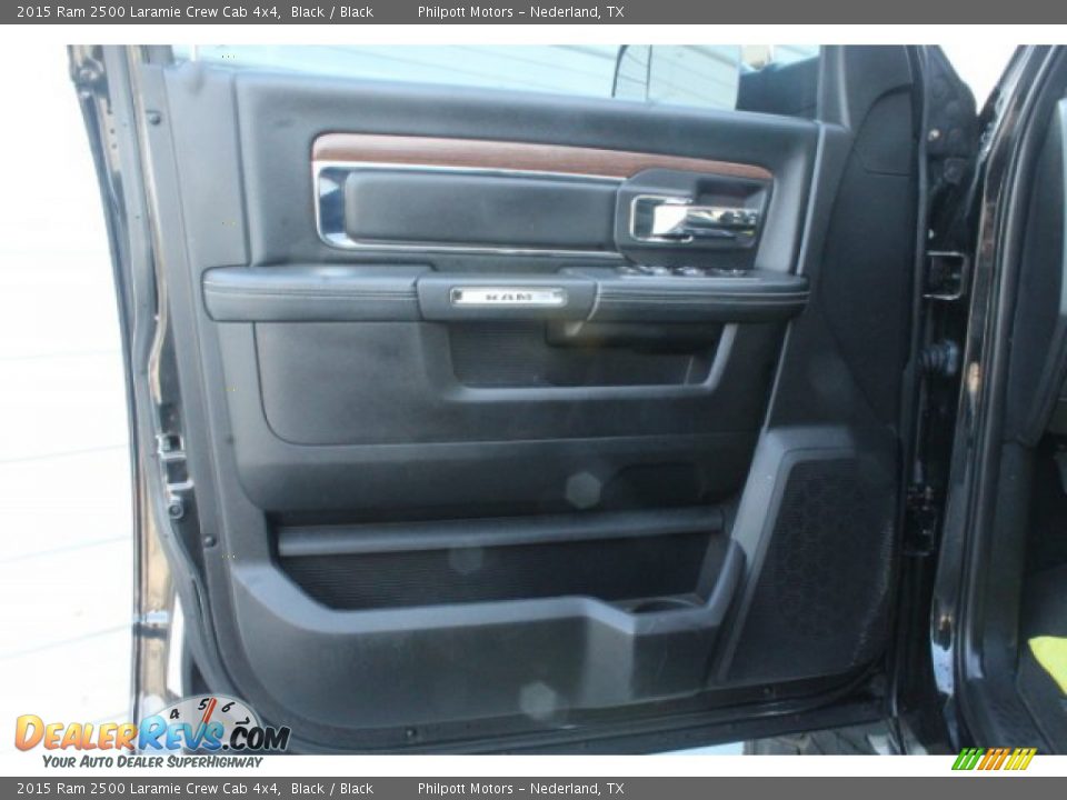 2015 Ram 2500 Laramie Crew Cab 4x4 Black / Black Photo #9