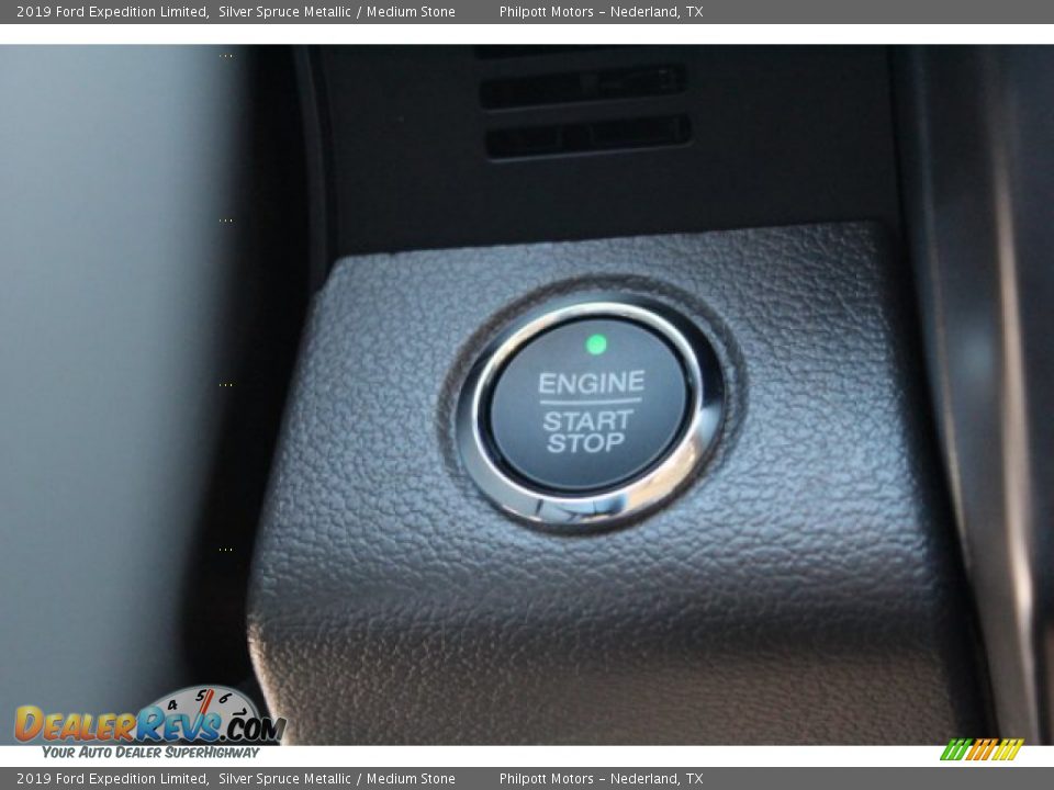 2019 Ford Expedition Limited Silver Spruce Metallic / Medium Stone Photo #16