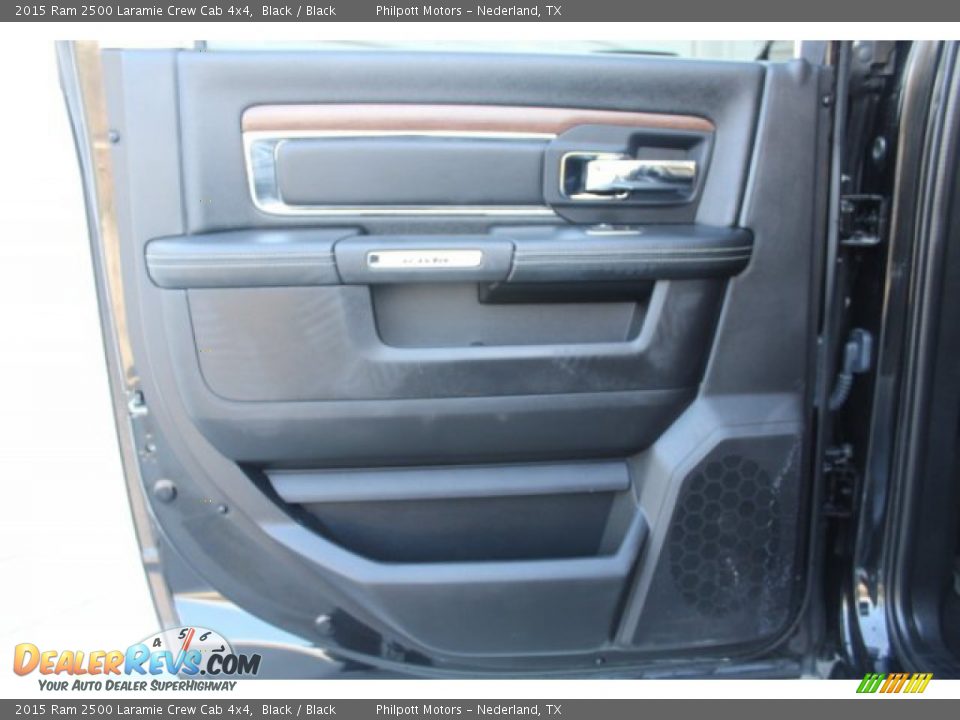2015 Ram 2500 Laramie Crew Cab 4x4 Black / Black Photo #18