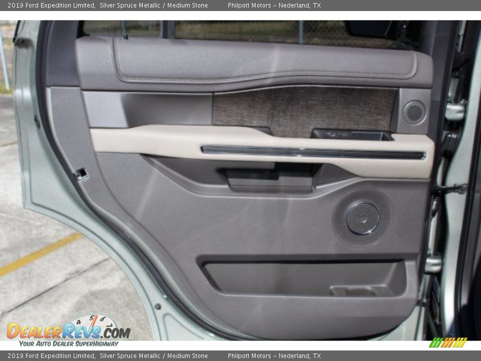 2019 Ford Expedition Limited Silver Spruce Metallic / Medium Stone Photo #20